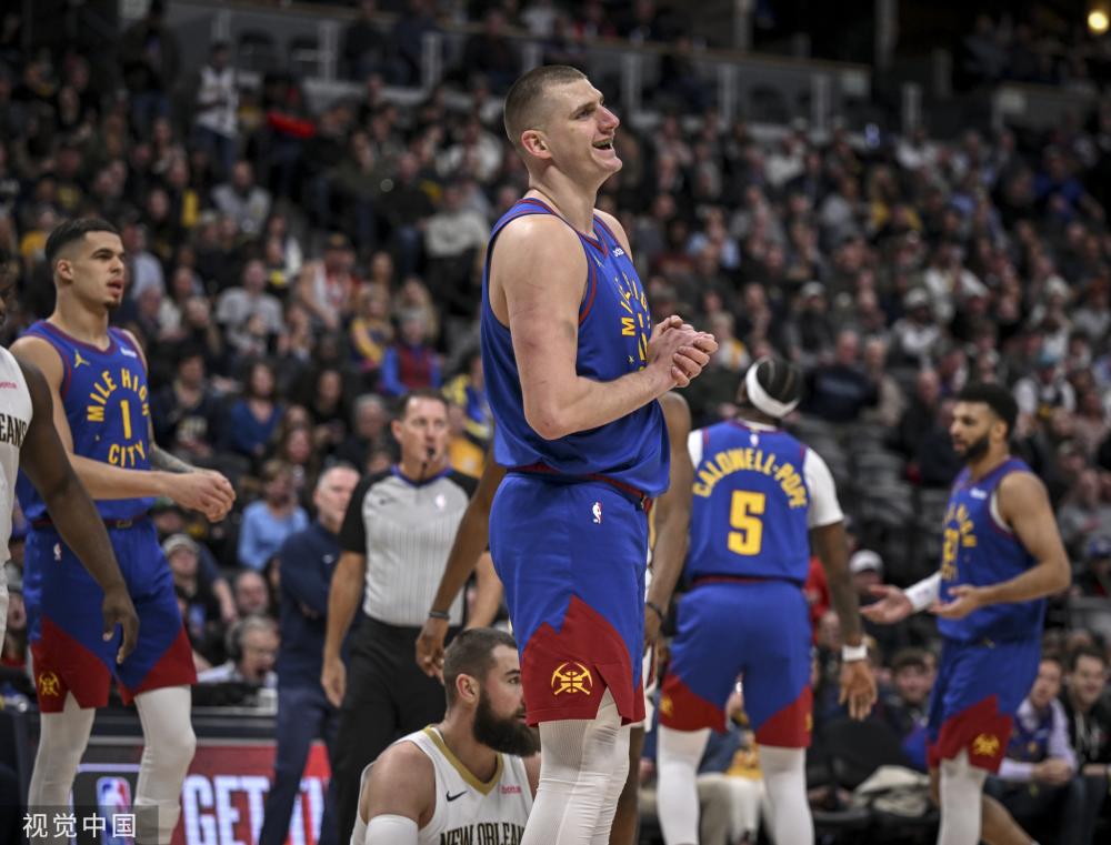 手的声势而 手的声势而