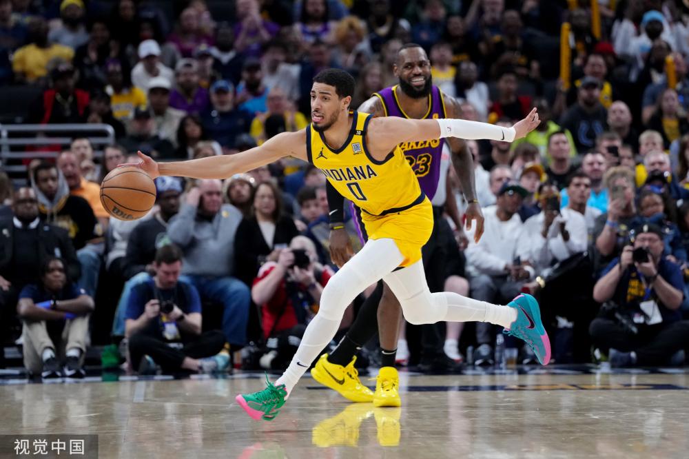 球迷的广泛 球迷的广泛