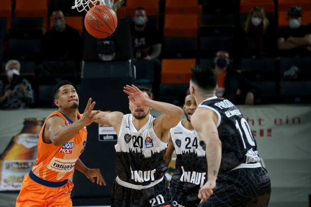 这些因素叠 这些因素叠